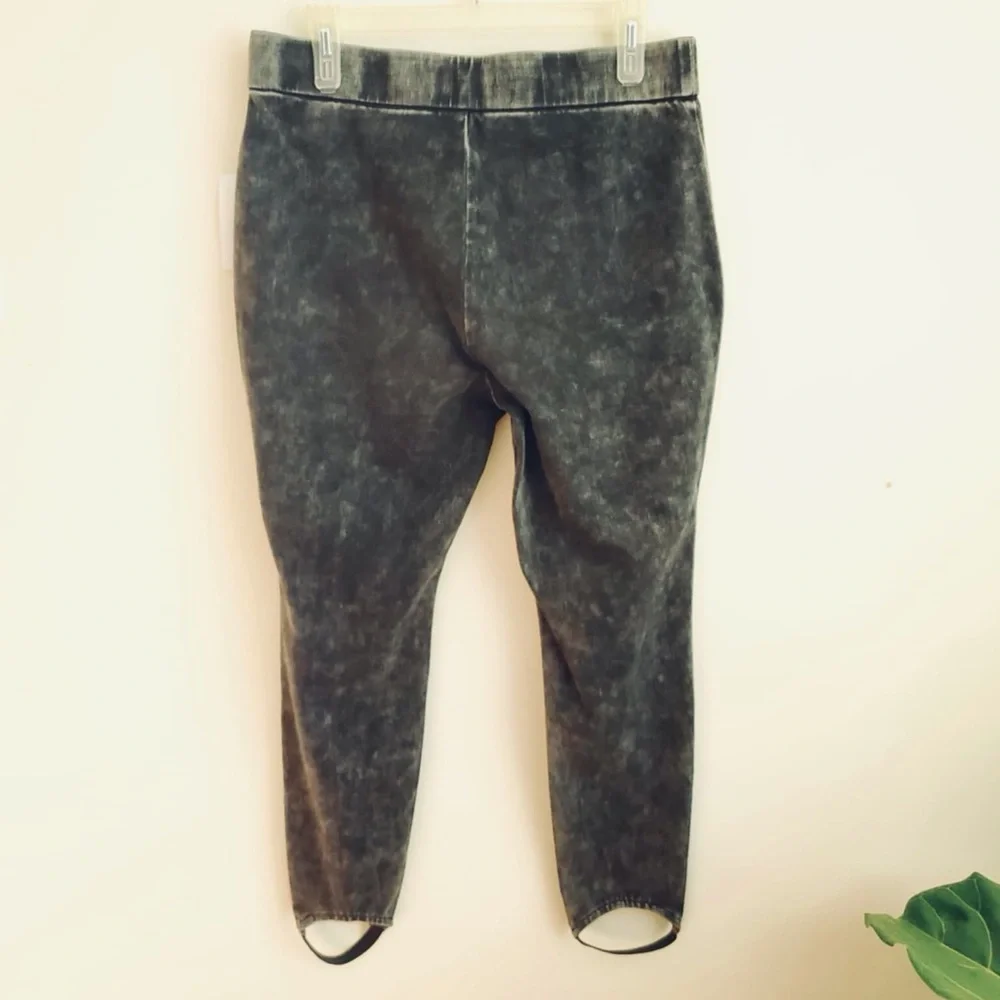 NWT Lori Goldstein Black Stirrup Jeans- Sz 12P